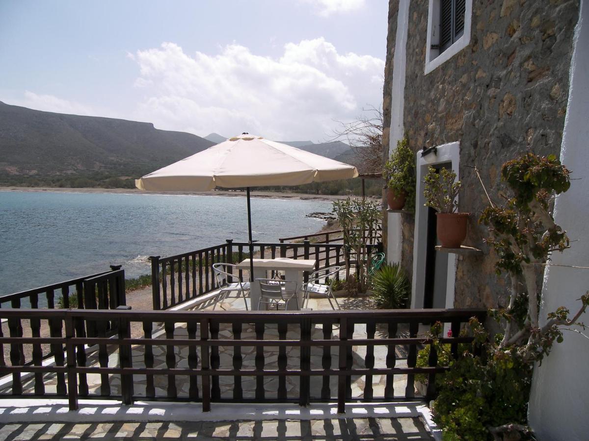 פלקסטרון Hiona Cottage מראה חיצוני תמונה