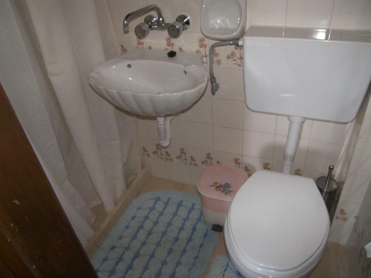 פלקסטרון Hiona Cottage מראה חיצוני תמונה
