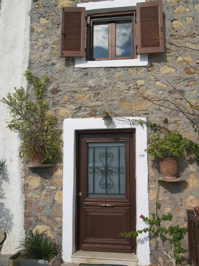 פלקסטרון Hiona Cottage מראה חיצוני תמונה